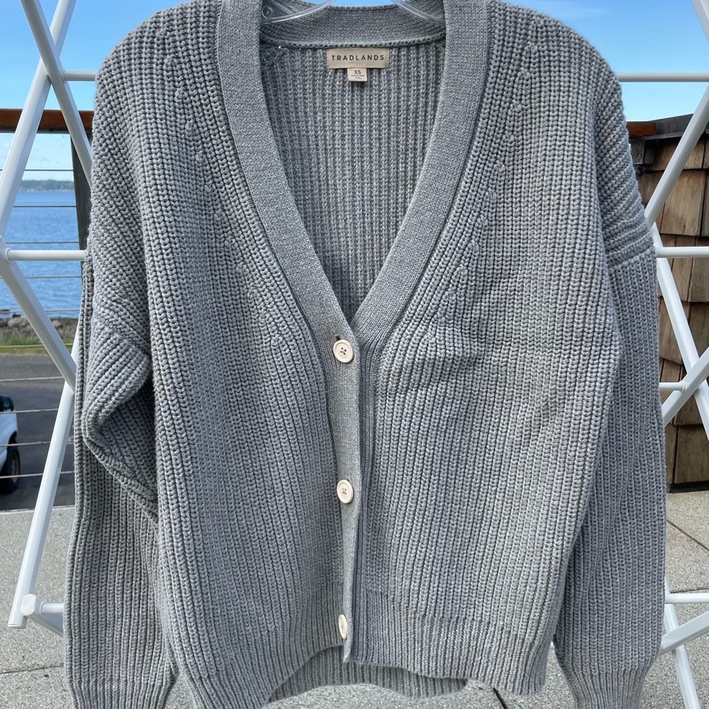 Tradlands Heather Gray Women's Cardigan BRAND NEW WITHOUT TAGS